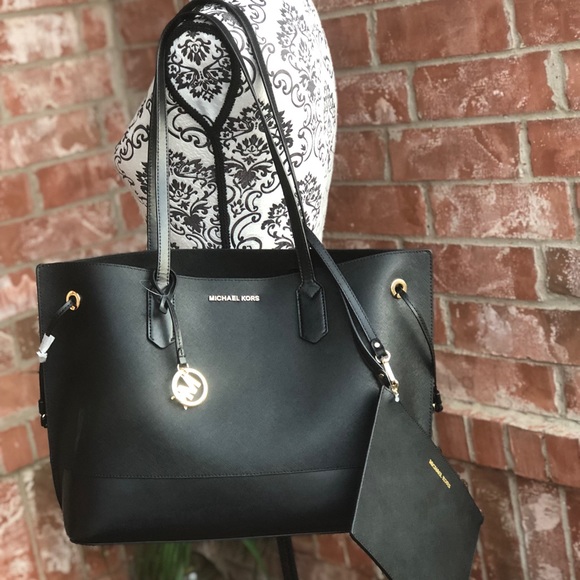 mk trista tote